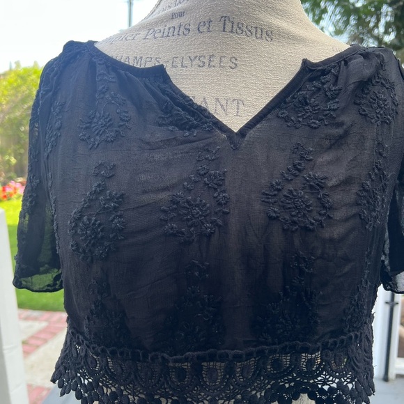 Zara Black Crop Top with Embellished Mandarin Collar - Picture 13 of 13